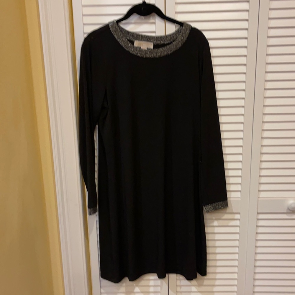 Black MM dress for evenings out. Sz. L.